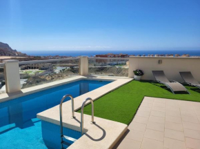 Bonita vivienda pareada con piscina privada, Roquetas De Mar